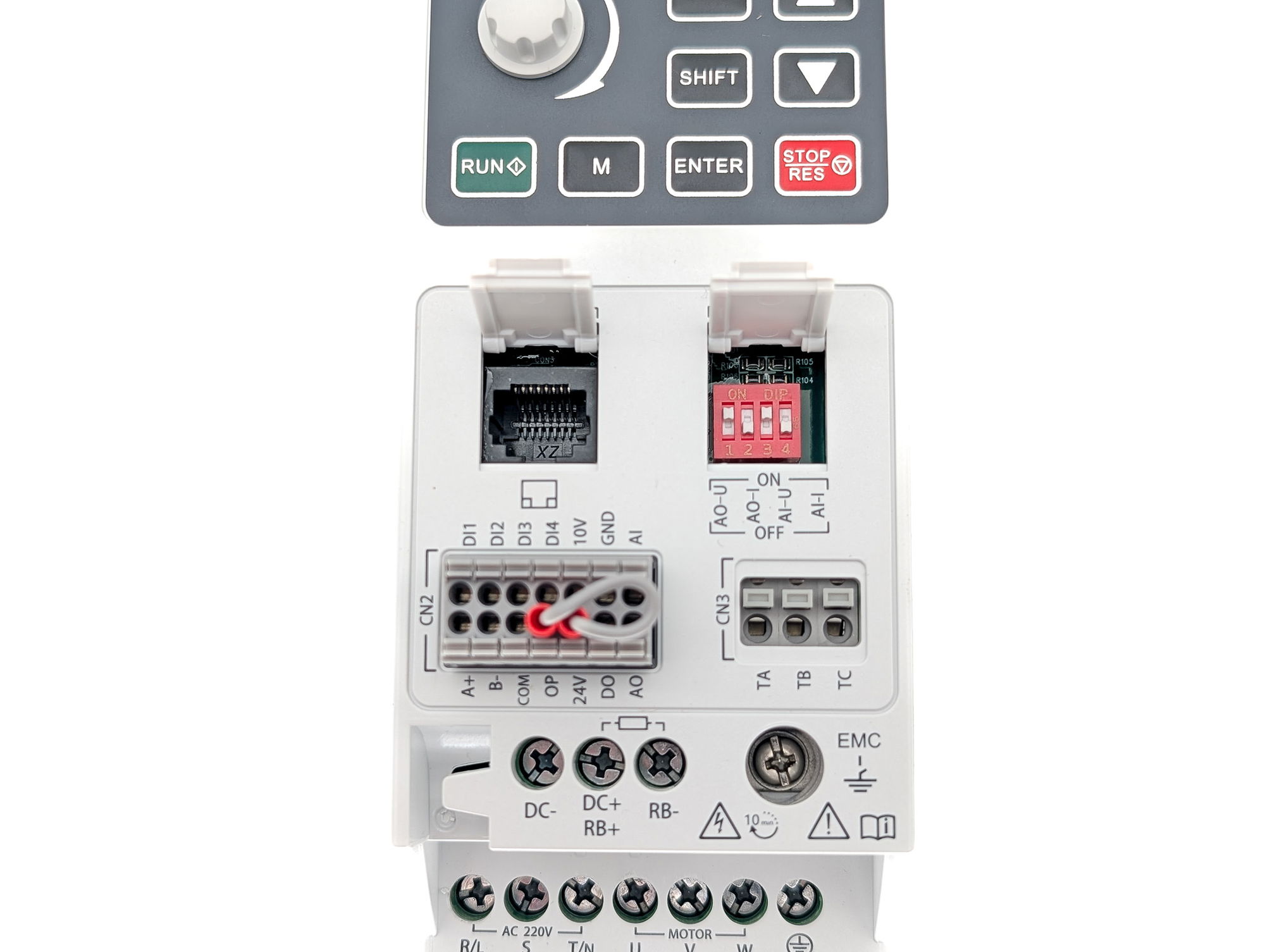 kompakter Kinco Frequenzumrichter KC100 1,5 kW dreiphasig 400 V AC