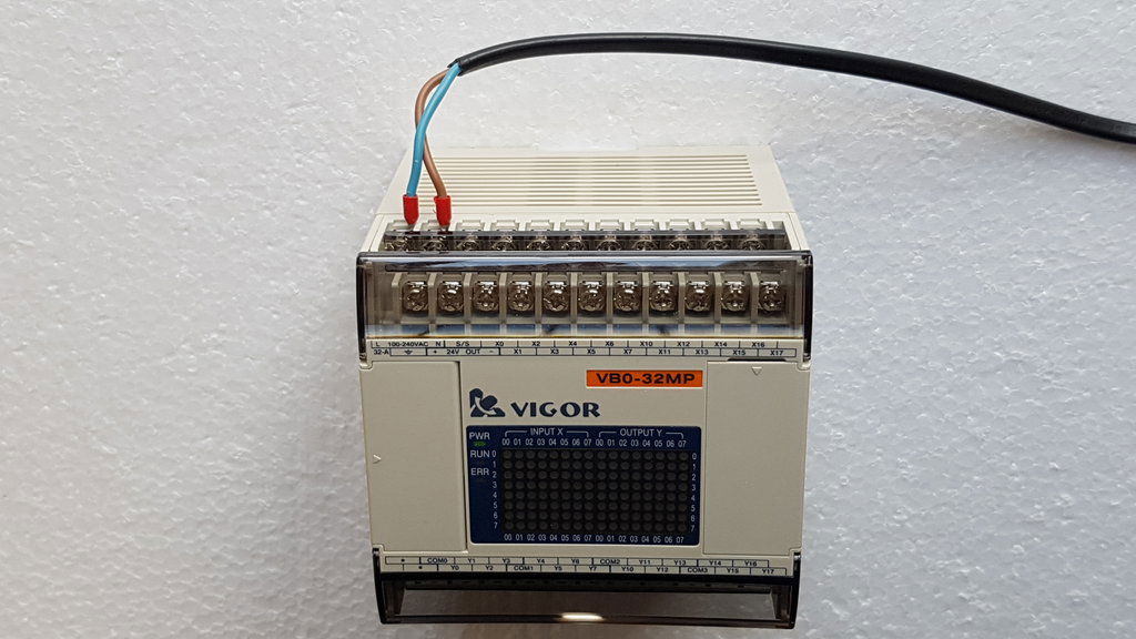 Vigor VB PLC with 32 I/Os