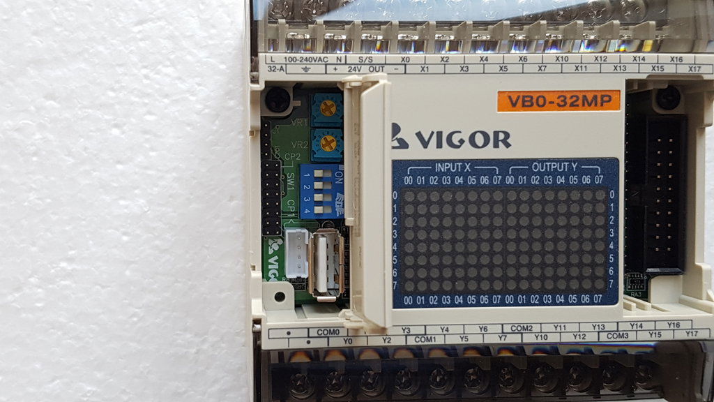 Vigor VB PLC with 32 I/Os